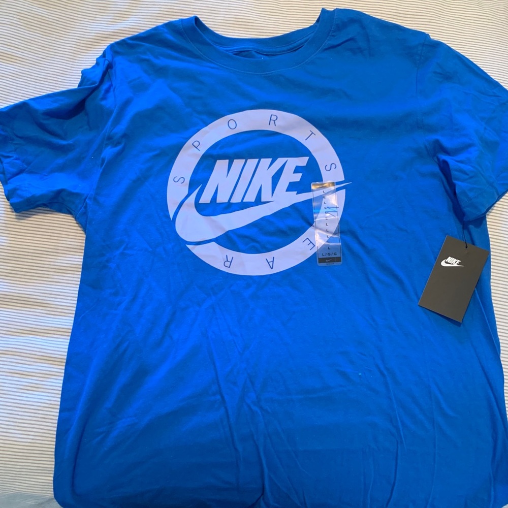 Men’s Nike Tee